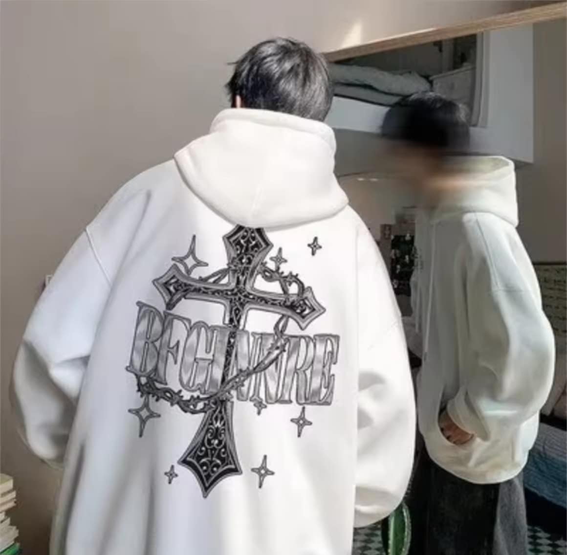 FARUILINE STORE ເສື້ອກັນໜາວມີຮູດ ຊົງຫຼວມ ຂະໜາດພິເສດ (Plus Size) ສະໄຕລ໌ເຣໂທອາເມຣິກັນ 🇺🇸 ອອກແບບເທ່່ແລະເໝາະສຳລັບຜູ້ຊາຍ 💥