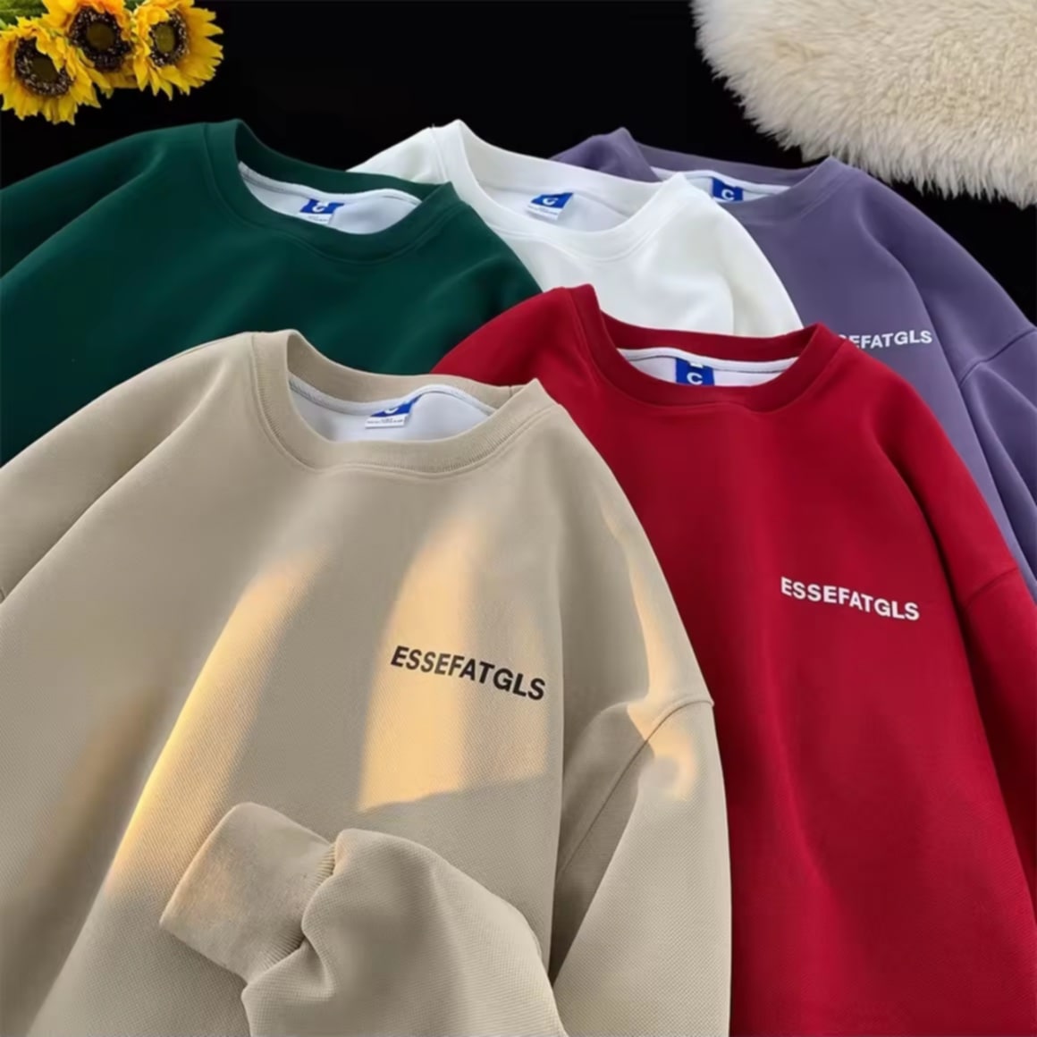 ເສື້ອຢືດຜູ້ຍິງ ຄລາສສິກ  ມີຕົວອັກສອນ ຄໍມົນ ແຂນຍາວ, ເສື້ອຢືດ Unisex ສະໄຕລ໌ອາເມລິກາ, ຮູບແບບ Oversized, ສຳລັບນັກສຶກສາ,  ວິນເທດ, ແຟຊັ່ນ.