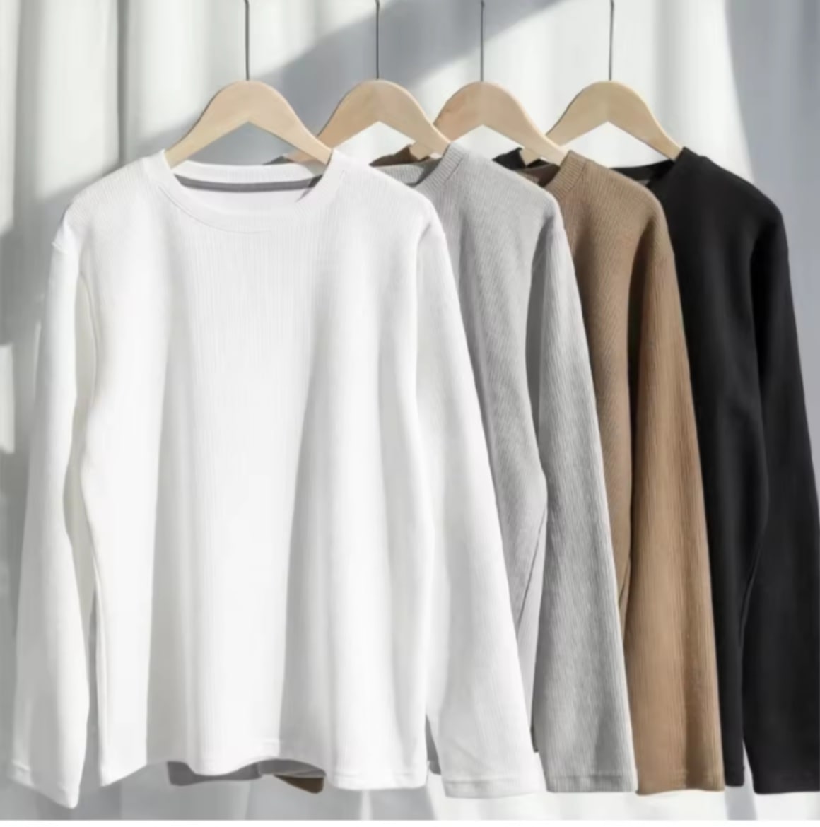 PROMAN – ເສື້ອລາຍວາຟເຟິນ ແຂນຍາວສະໄຕອາເມຣິກາ ສີພື້ນ ມີຫຼາຍສີໃຫ້ເລືອກ ແນວລະດັບ ຊົງຫຼວມ ແມັດລຸກງ່າຍ