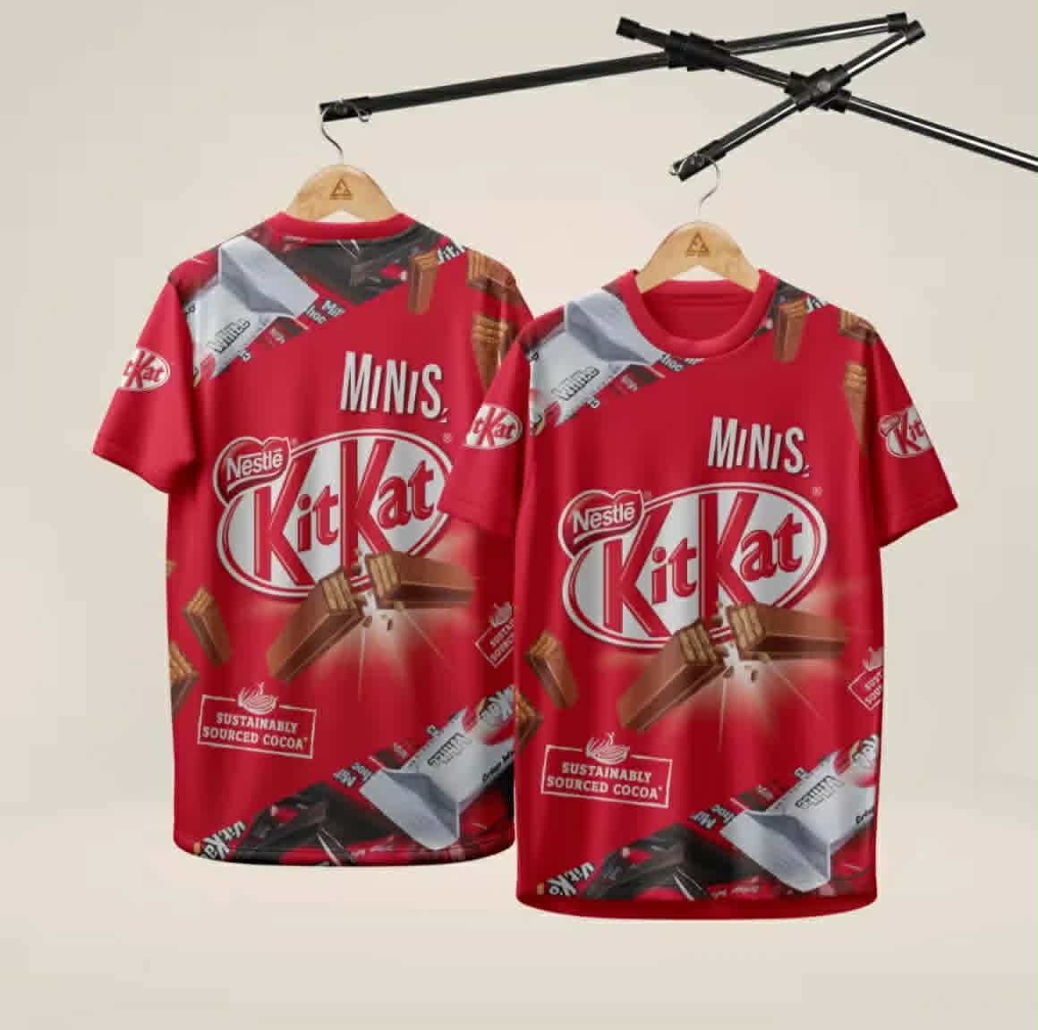 ເສື້ອກິລາ ລາຍ KitKat